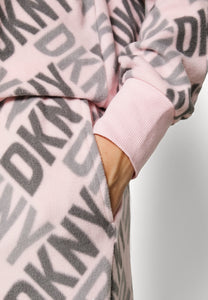 Pijama Rosa DKNY cerrado