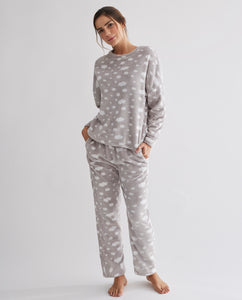 Pijama abrigado de coralina color gris